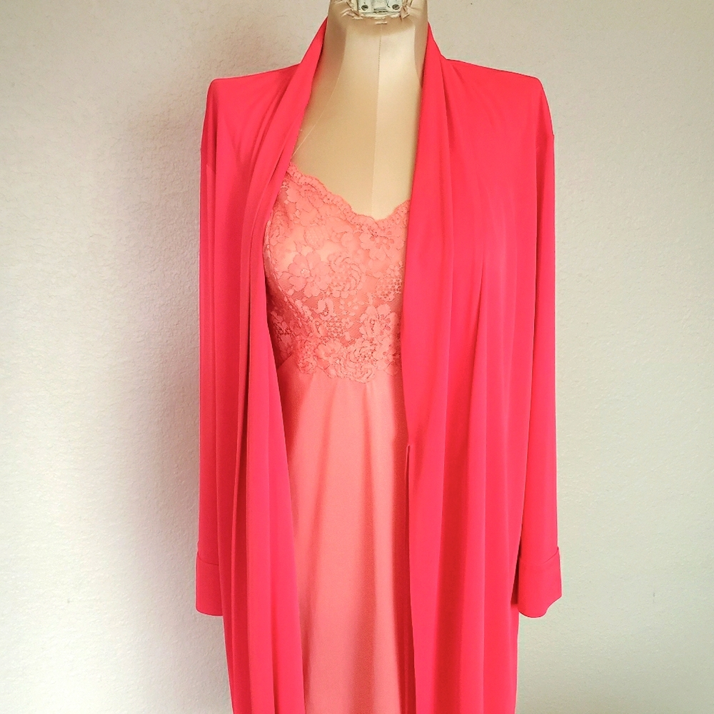 Pink Natori Robe - Picture 4 of 15